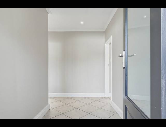 4 BEDROOM PROPERTY TO RENT IN WYNBERG UPPER